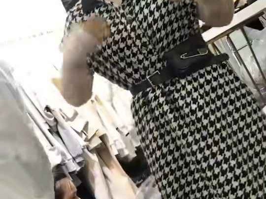 梨形身材穿搭宝典 这样穿显瘦又自信