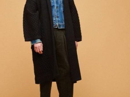 胖子外套穿搭秘籍：选对版型轻松显瘦不踩雷