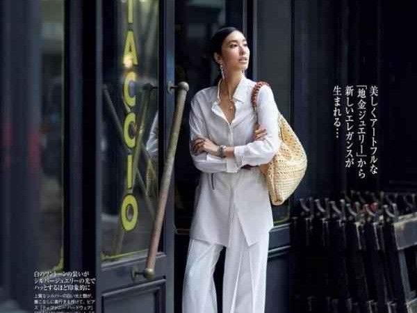 杜鹃穿衣搭配秘诀：空灵感穿搭，简约大气提升高级感