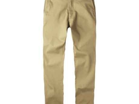 深卡其色裤子配上衣全攻略 这样穿高级又显气质