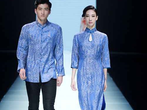 寻一件传世的香云纱中式男装：原来男人的体面，藏在时光浸润的面料里