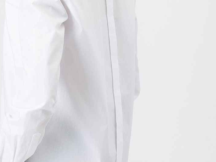 洗白色衣服用什么漂白 这些秘诀让你的白衣亮白如新